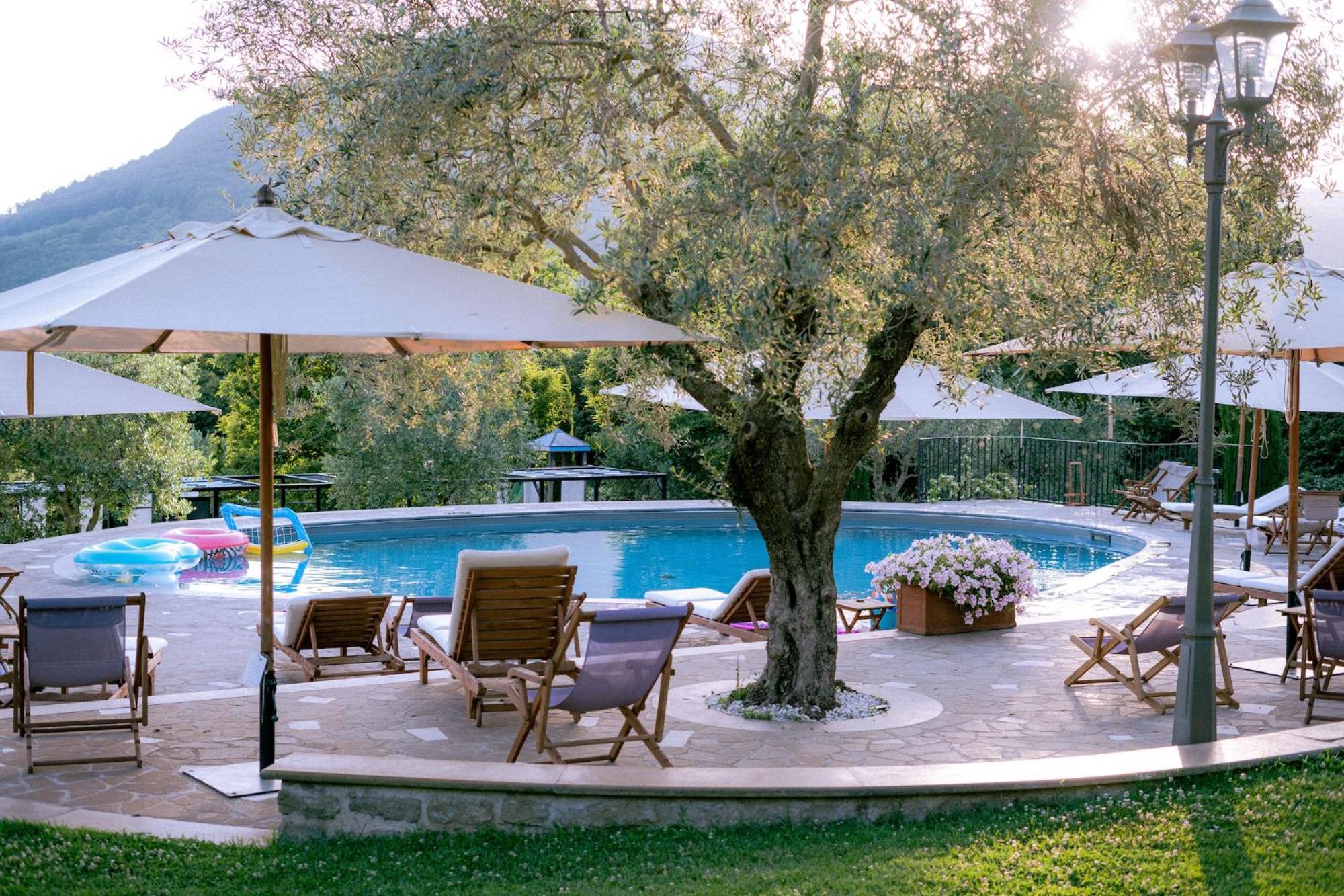 Agriturismo La Valle Di Vico Капрарола Екстериор снимка