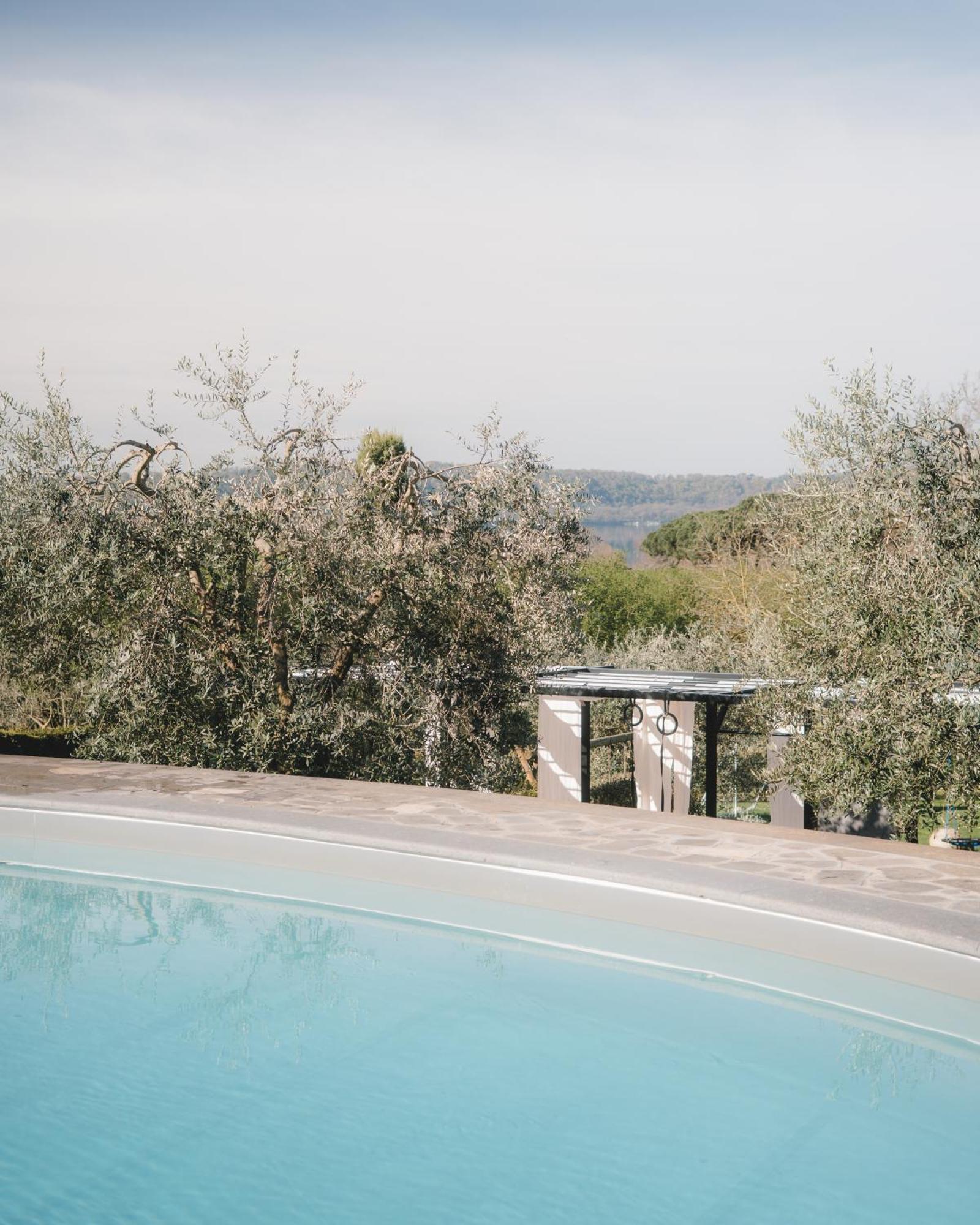 Agriturismo La Valle Di Vico Капрарола Екстериор снимка