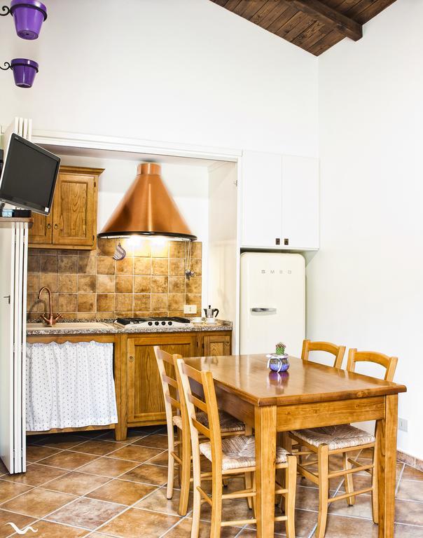 Agriturismo La Valle Di Vico Капрарола Екстериор снимка