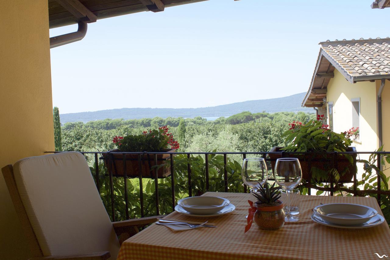 Agriturismo La Valle Di Vico Капрарола Екстериор снимка